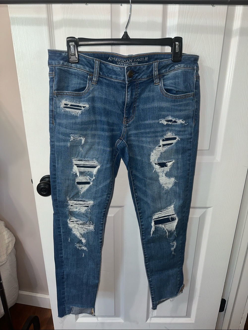 American Eagle Outfitters Ripped Dark Blue Skinny Jeans